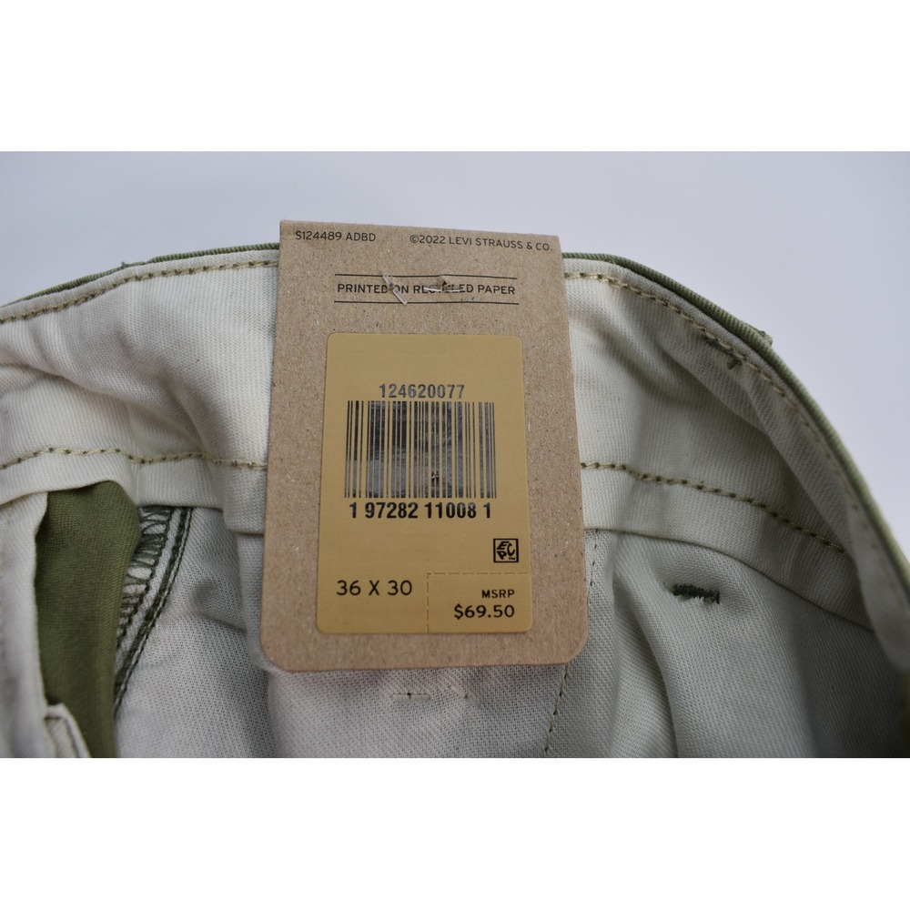 Levis Men's Ace Cargo Pants Size 36x30 Green Utility Pockets Cotton Relaxed NWT - Picture 7 of 9